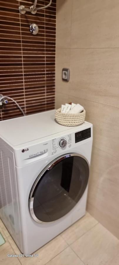 Rosewood Podgorica Appartement Buitenkant foto