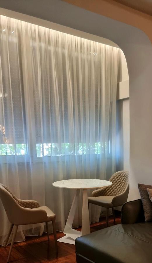Rosewood Podgorica Appartement Buitenkant foto