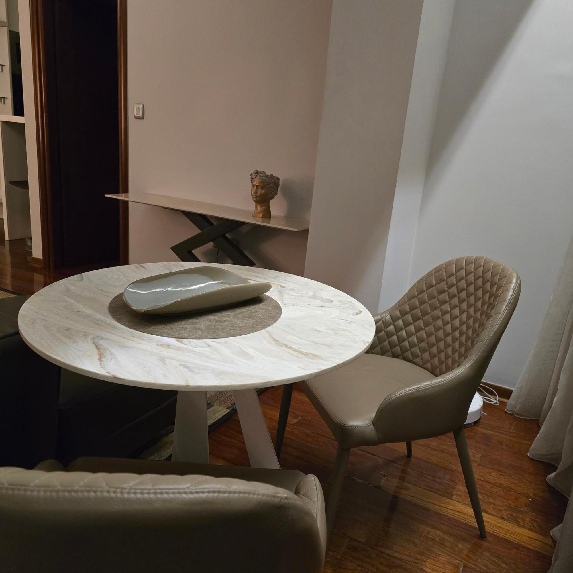Rosewood Podgorica Appartement Buitenkant foto